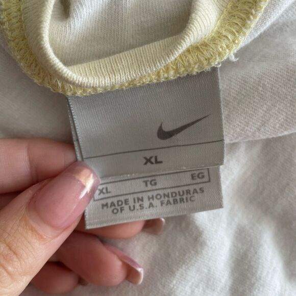 Vintage 90s Nike Retro Groovy Graphic Spell Out Athletic T Shirt Sz XL Yellow - Picture 5 of 6